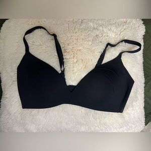 Lululemon 32C Take Shape Bra Black Padded Cups Buttery Soft Fabric org. $68